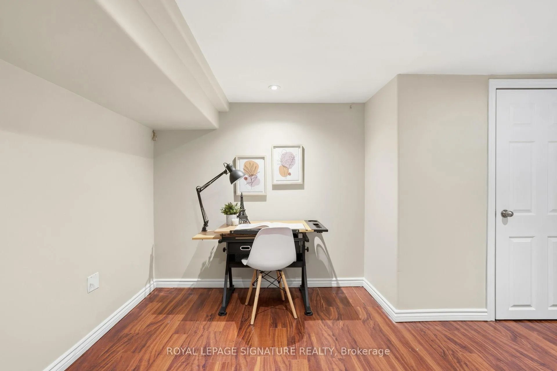 Photo 28 of 162 Kingsmount Park Road, Toronto, Woodbine Corridor — HOMEH