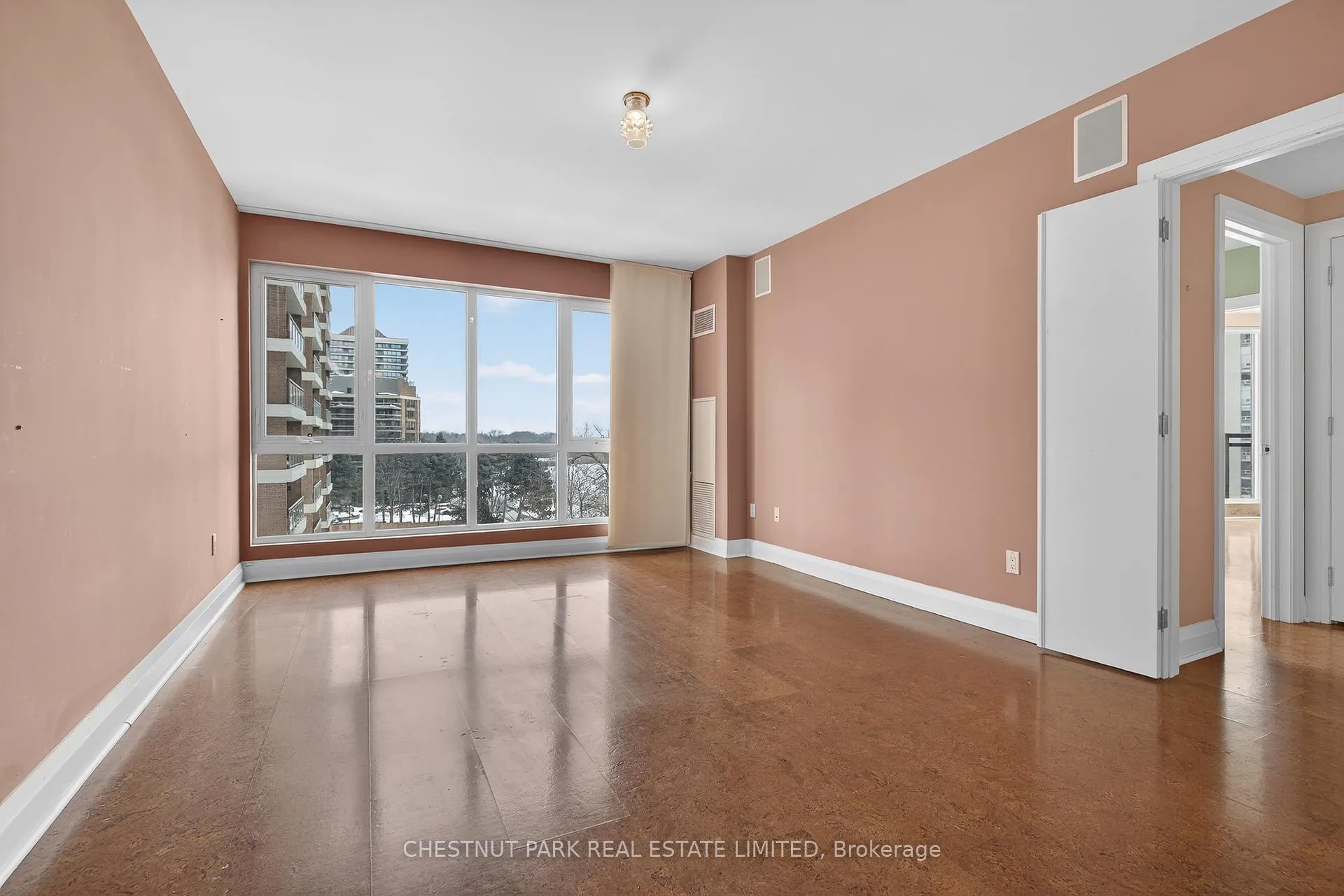 Photo 20 of Unit 604, 40 Rosehill Avenue, Toronto, Rosedale-Moore Park — HOMEH