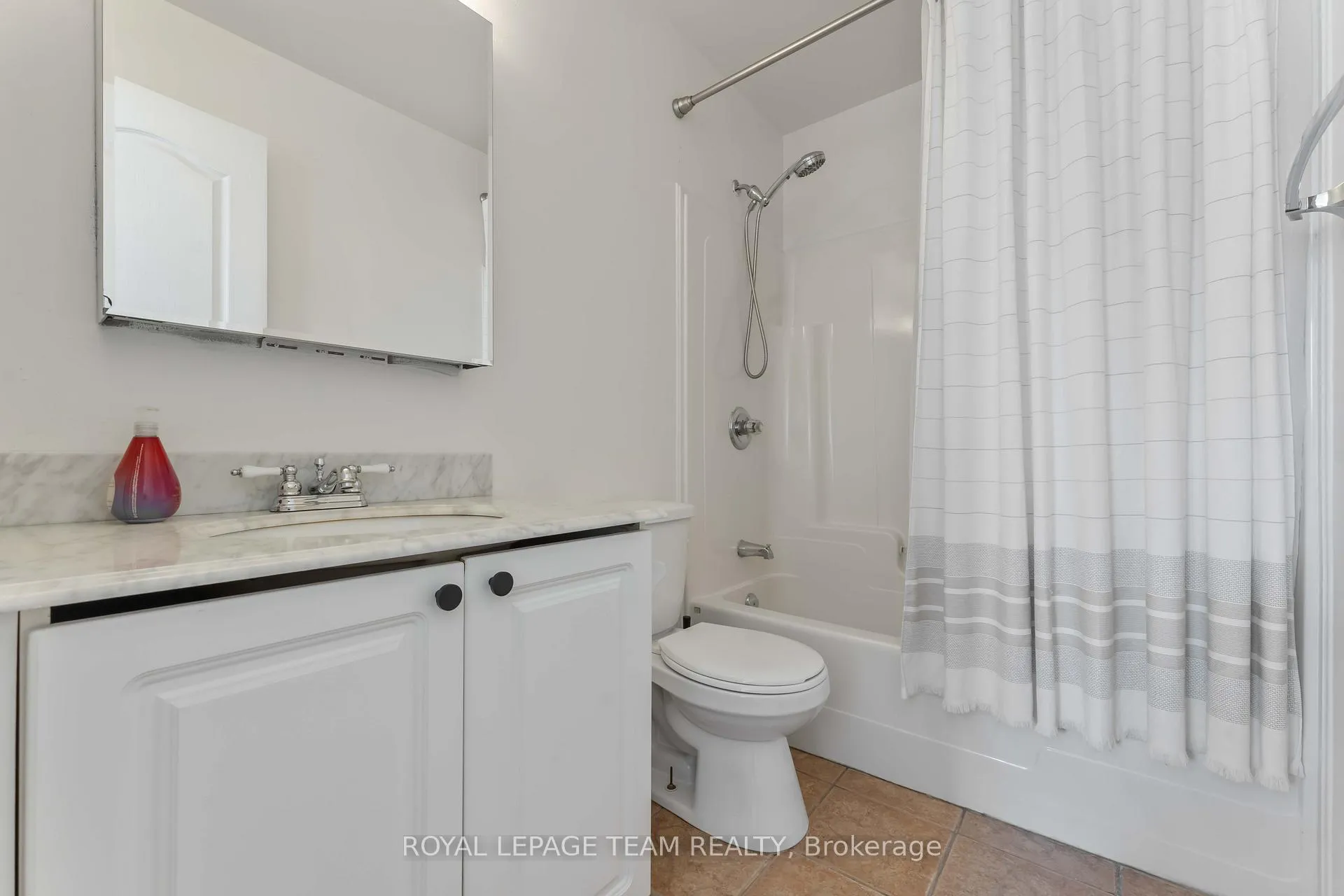 Photo 22 of 57 Redpath Drive, Ottawa, Barrhaven East — HOMEH