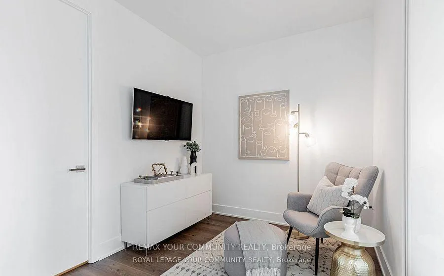 Photo 10 of Unit 415, 111 St. Clair Avenue W, Toronto, Yonge-St. Clair — HOMEH