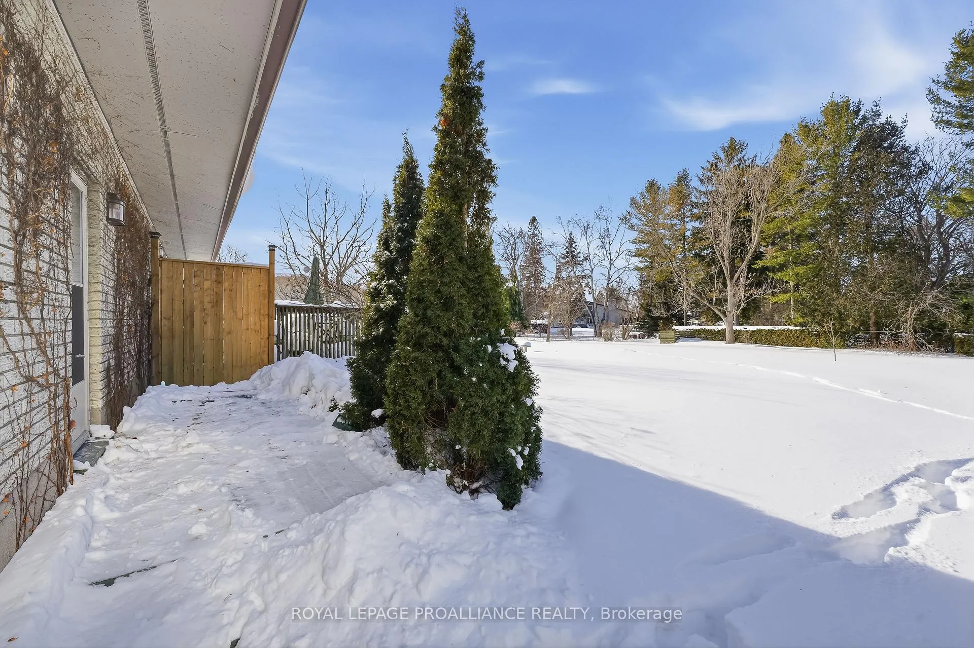 Photo 4 of 45 Hamilton Avenue, Cobourg — HOMEH