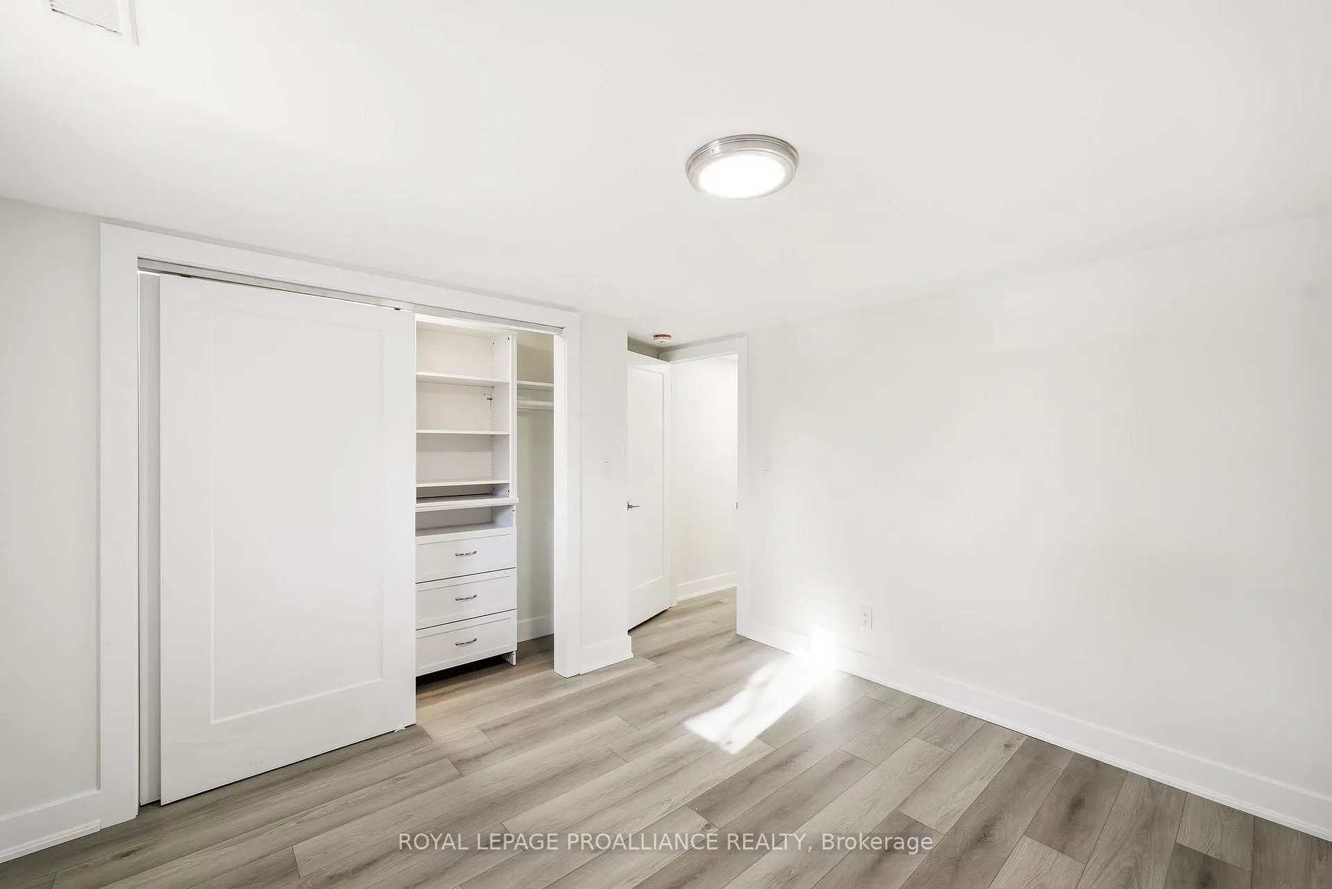 Photo 14 of 45 Hamilton Avenue, Cobourg — HOMEH