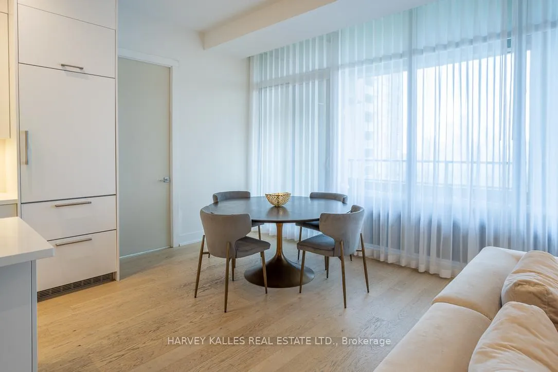 Photo 13 of Unit 1013, 111 St Clair Avenue W, Toronto, Yonge-St. Clair — HOMEH