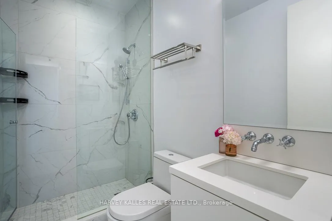 Photo 15 of Unit 1013, 111 St Clair Avenue W, Toronto, Yonge-St. Clair — HOMEH