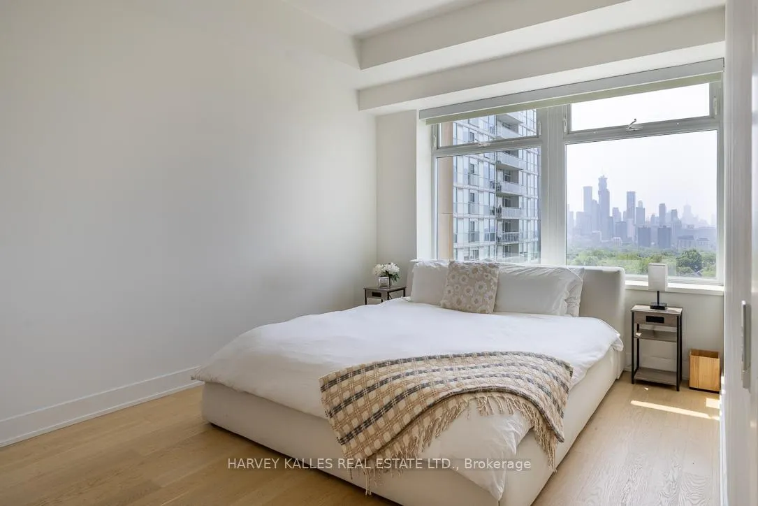 Photo 21 of Unit 1013, 111 St Clair Avenue W, Toronto, Yonge-St. Clair — HOMEH