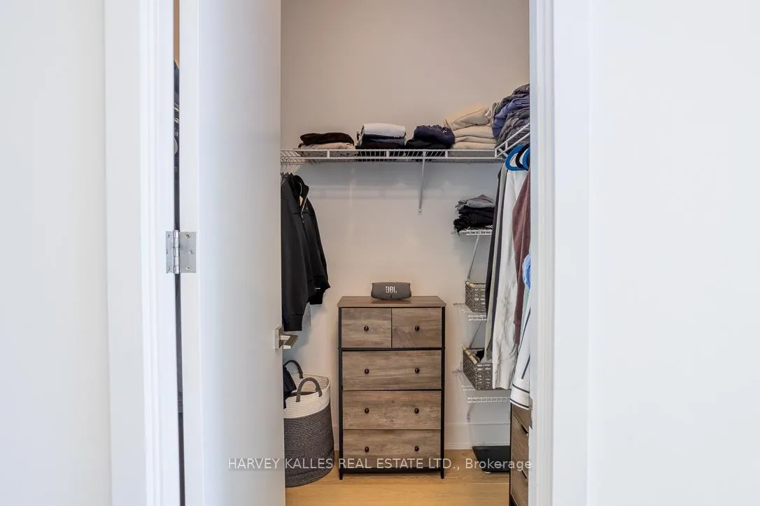 Photo 24 of Unit 1013, 111 St Clair Avenue W, Toronto, Yonge-St. Clair — HOMEH