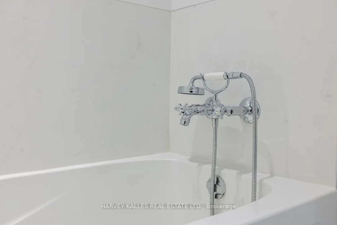 Photo 28 of Unit 1013, 111 St Clair Avenue W, Toronto, Yonge-St. Clair — HOMEH