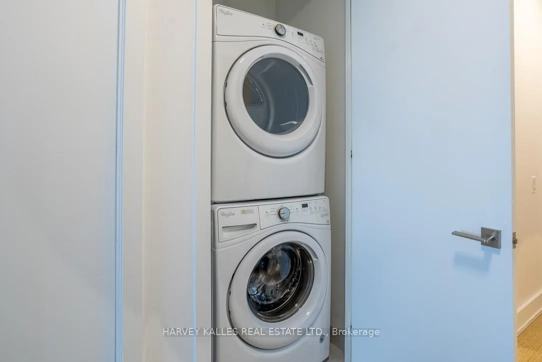 Photo 35 of Unit 1013, 111 St Clair Avenue W, Toronto, Yonge-St. Clair — HOMEH
