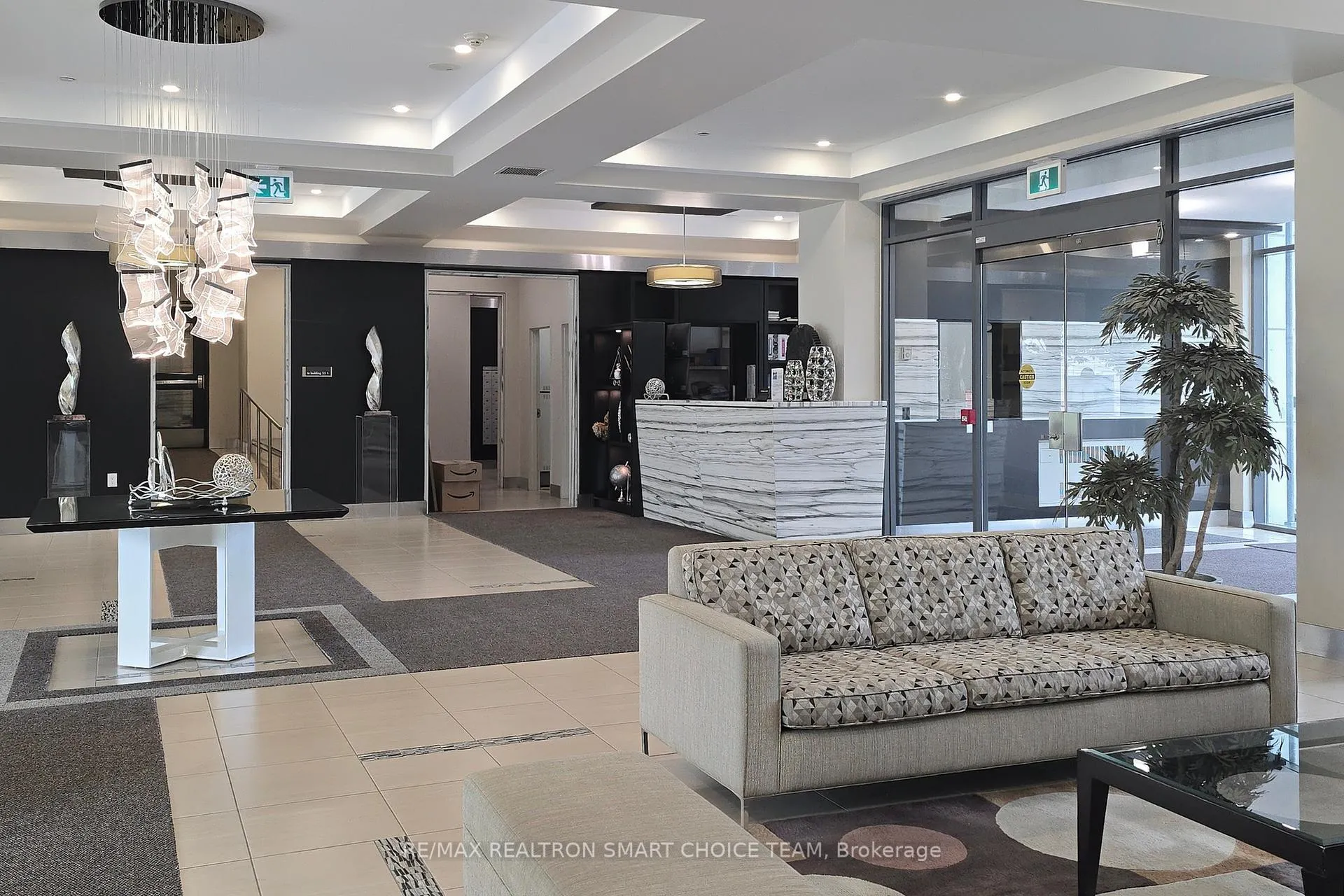 Photo 4 of Unit 1511, 75 South Town Centre Boulevard, Markham, Unionville — HOMEH