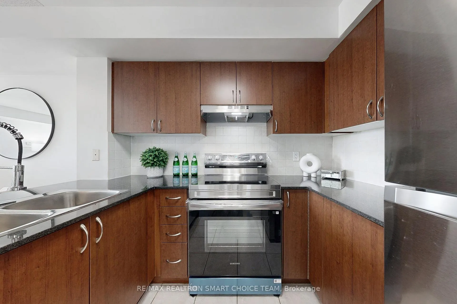 Photo 13 of Unit 1511, 75 South Town Centre Boulevard, Markham, Unionville — HOMEH