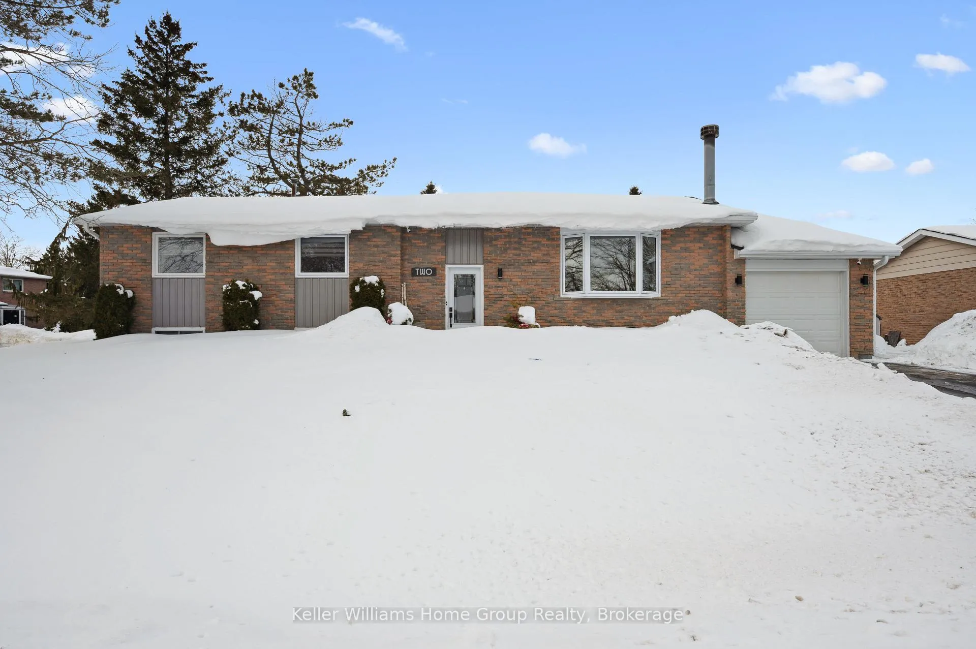 Photo 1 of 2 Douglas Crescent Hill, Erin, Rural Erin — HOMEH