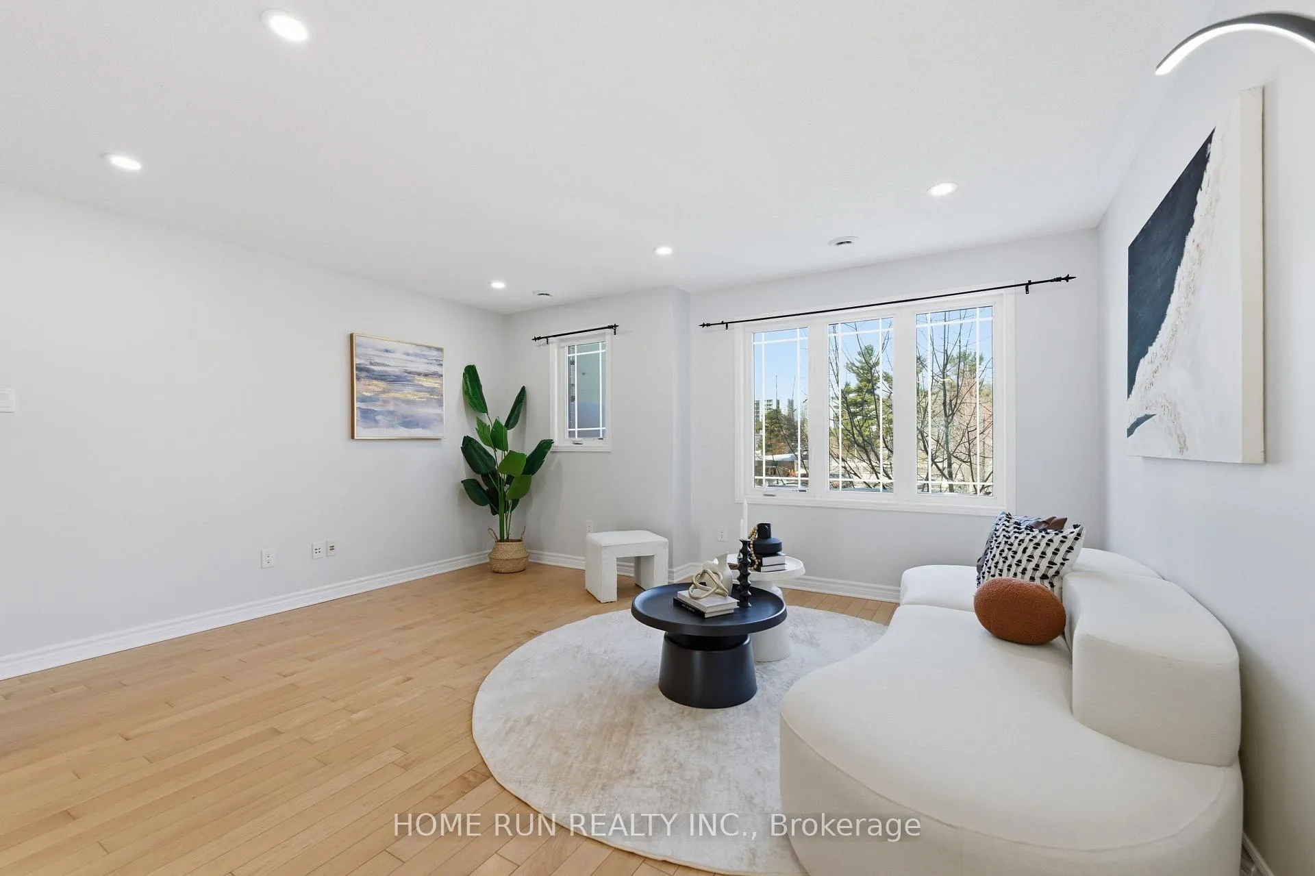 Photo 3 of 462 Leboutillier Avenue, Ottawa, Carson Meadows — HOMEH