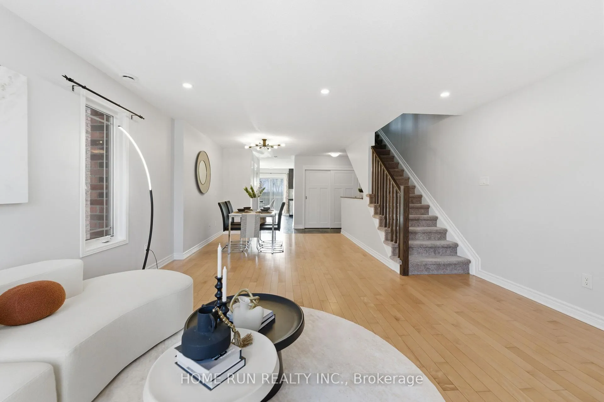 Photo 6 of 462 Leboutillier Avenue, Ottawa, Carson Meadows — HOMEH