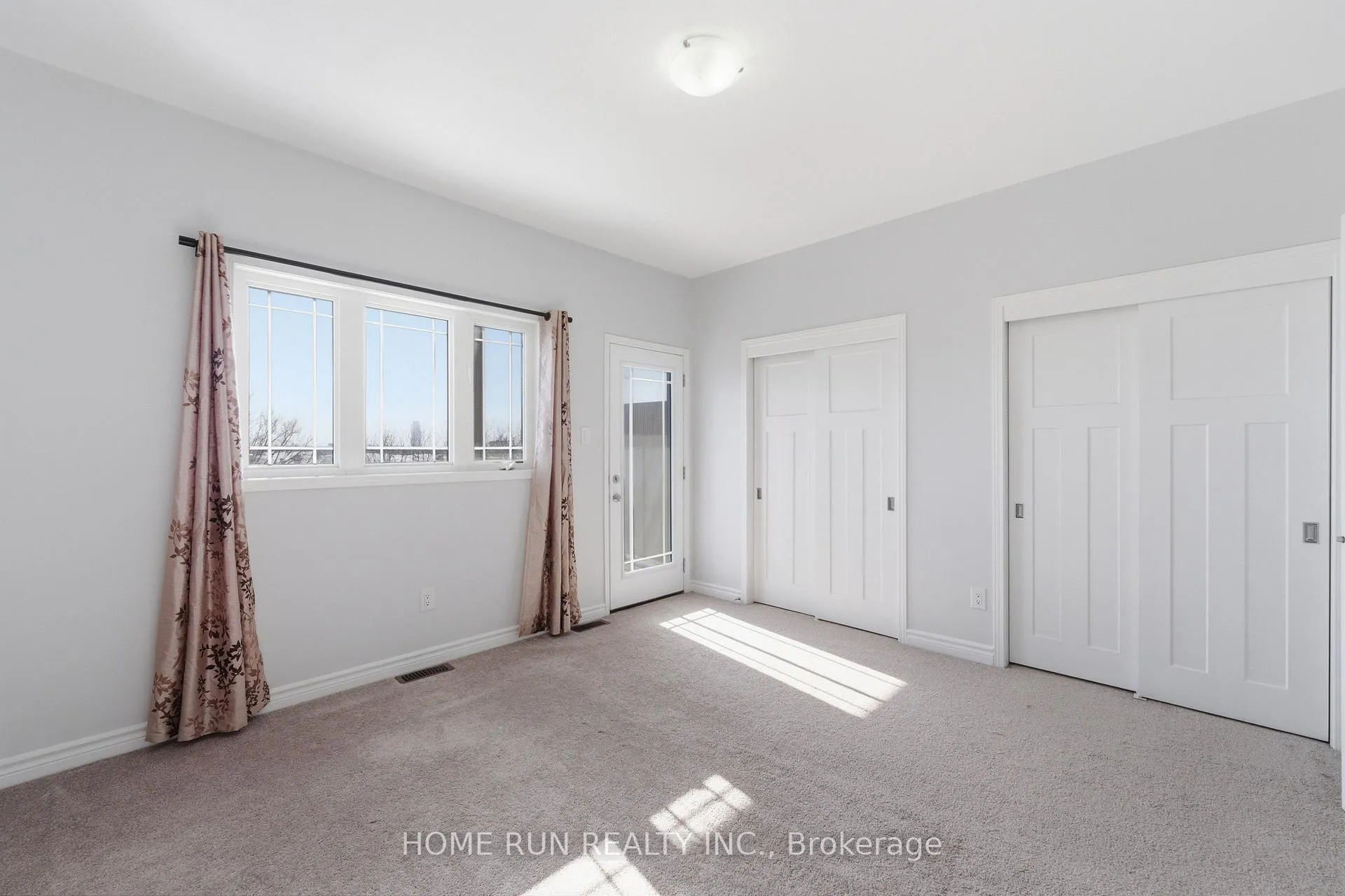 Photo 32 of 462 Leboutillier Avenue, Ottawa, Carson Meadows — HOMEH
