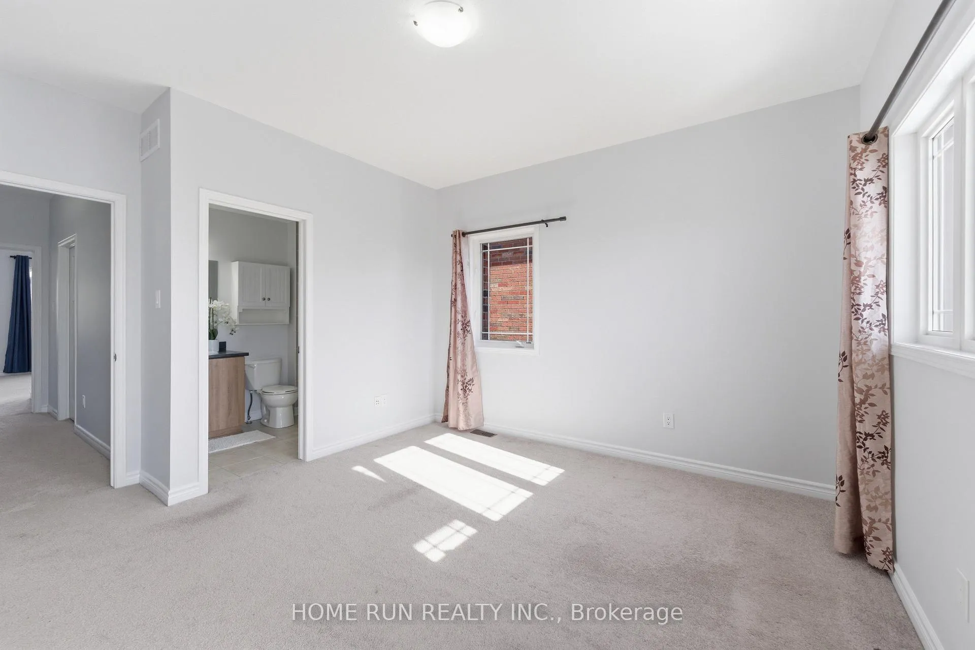 Photo 33 of 462 Leboutillier Avenue, Ottawa, Carson Meadows — HOMEH