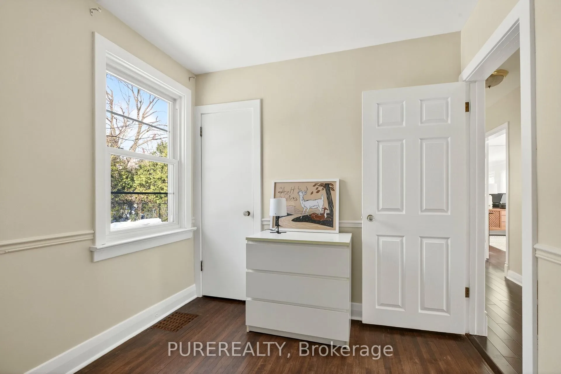 Photo 13 of 2067 Maplewood Drive, Burlington, Brant — HOMEH