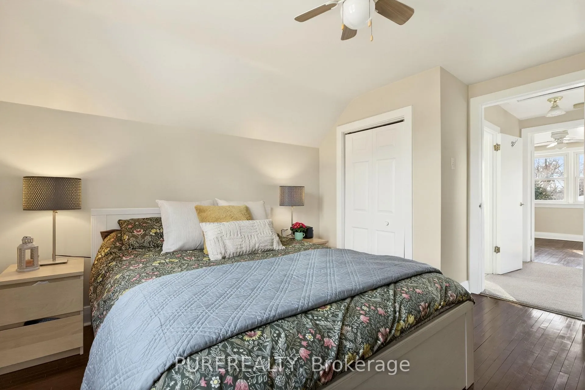 Photo 18 of 2067 Maplewood Drive, Burlington, Brant — HOMEH