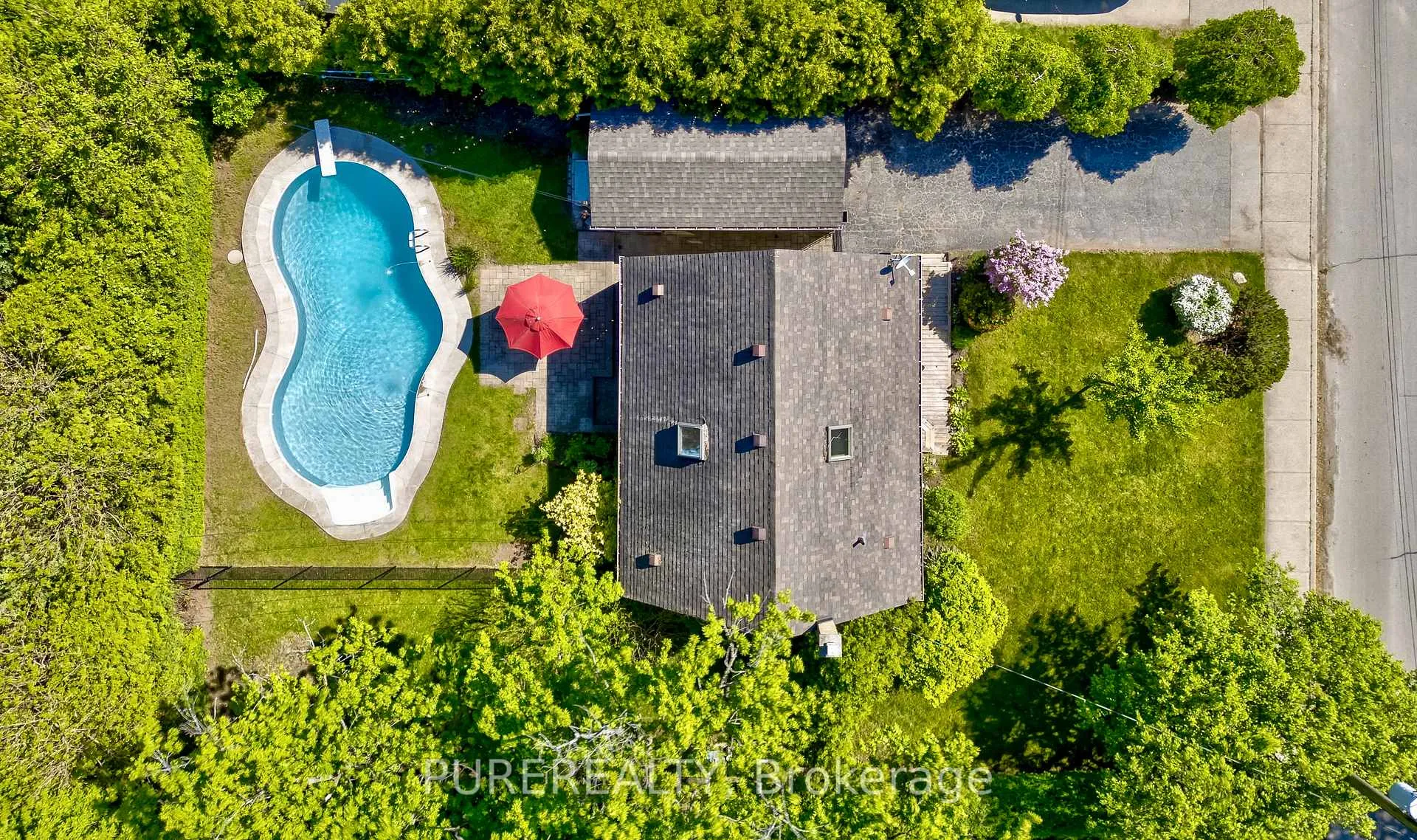 Photo 30 of 2067 Maplewood Drive, Burlington, Brant — HOMEH