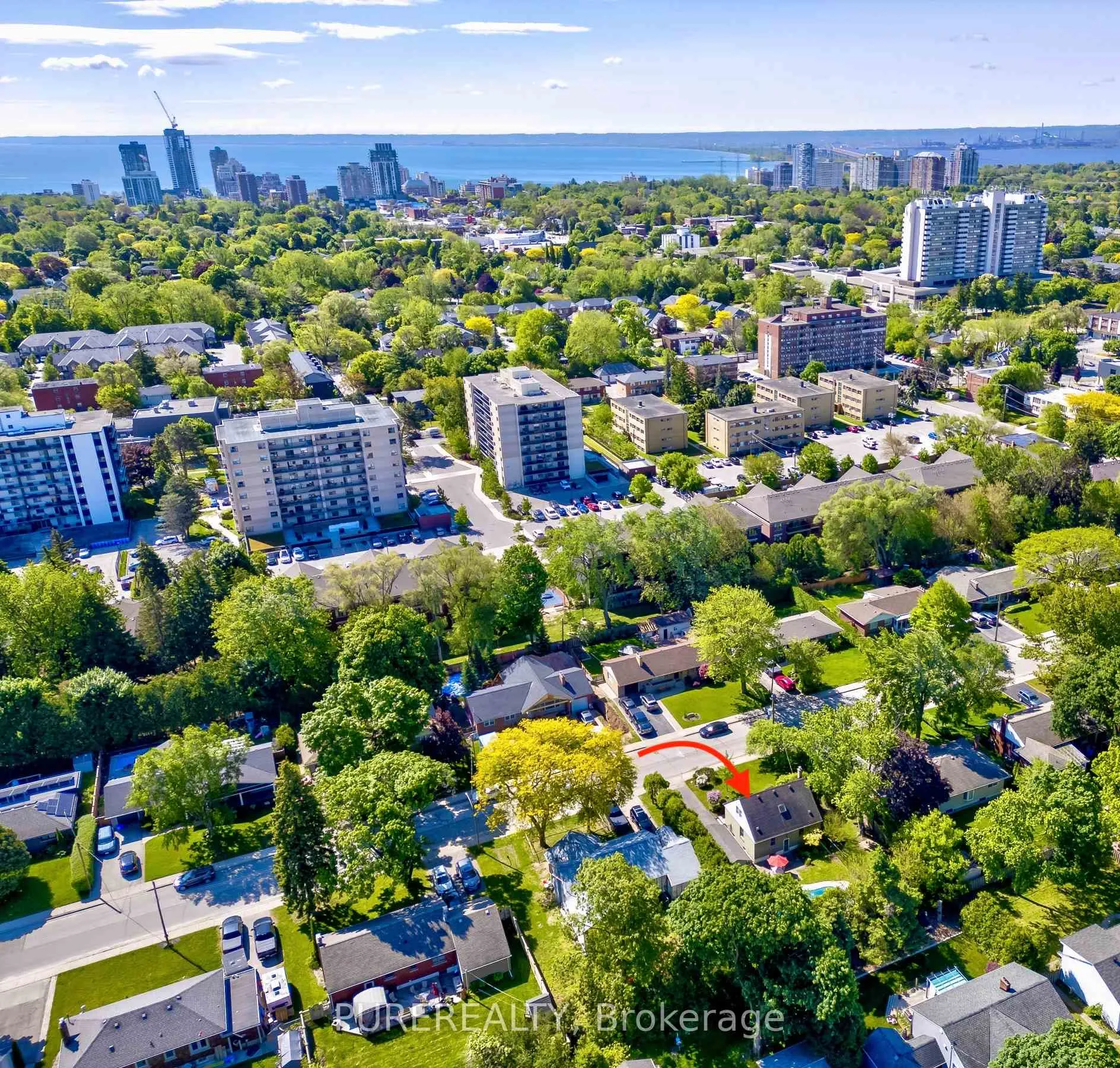 Photo 31 of 2067 Maplewood Drive, Burlington, Brant — HOMEH
