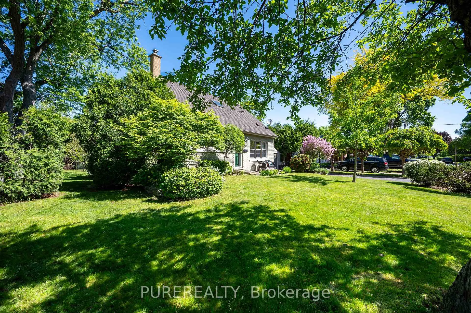 Photo 36 of 2067 Maplewood Drive, Burlington, Brant — HOMEH