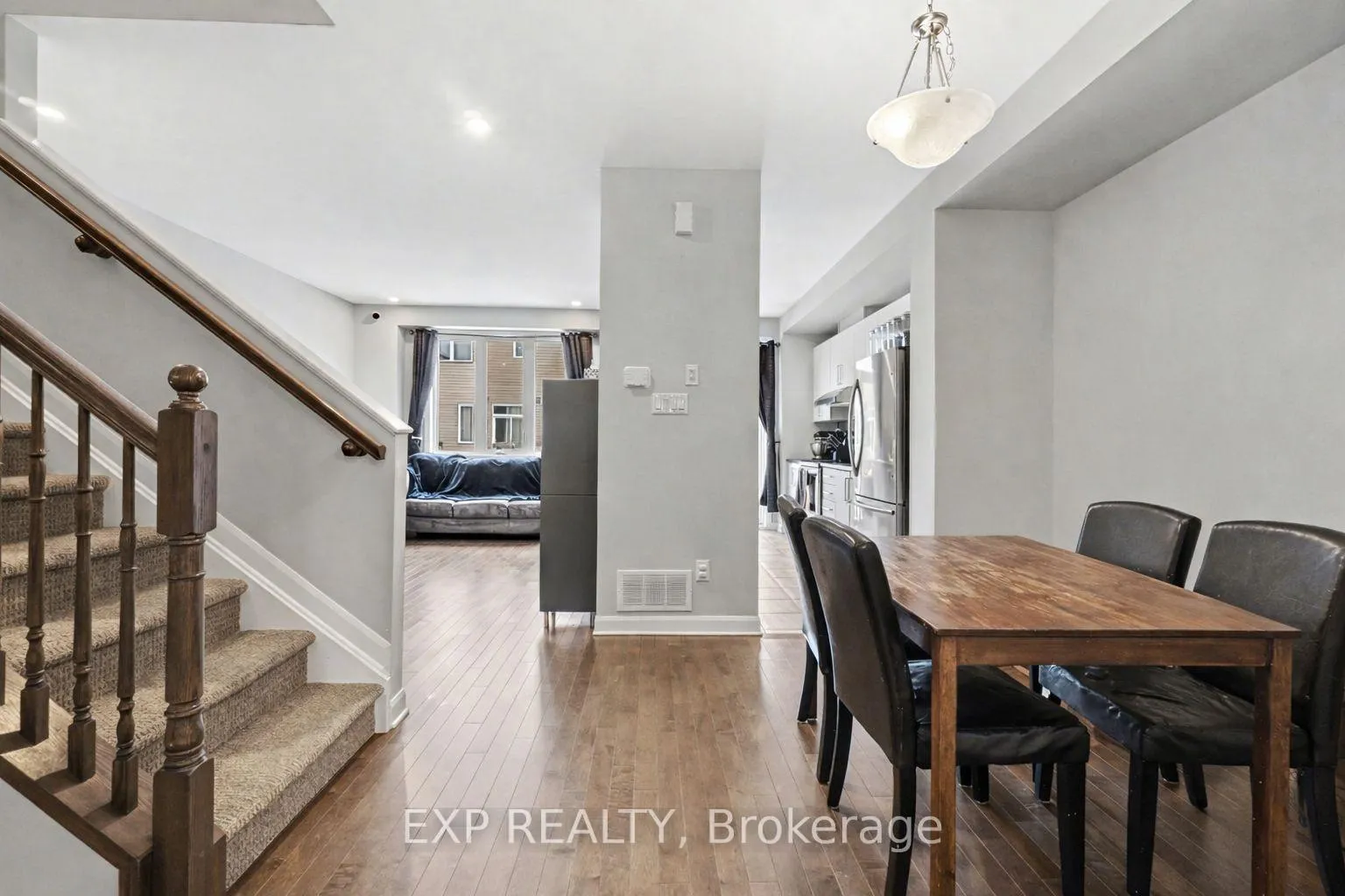 Photo 2 of 155 Gardenpost Terrace, Ottawa, Avalon West — HOMEH
