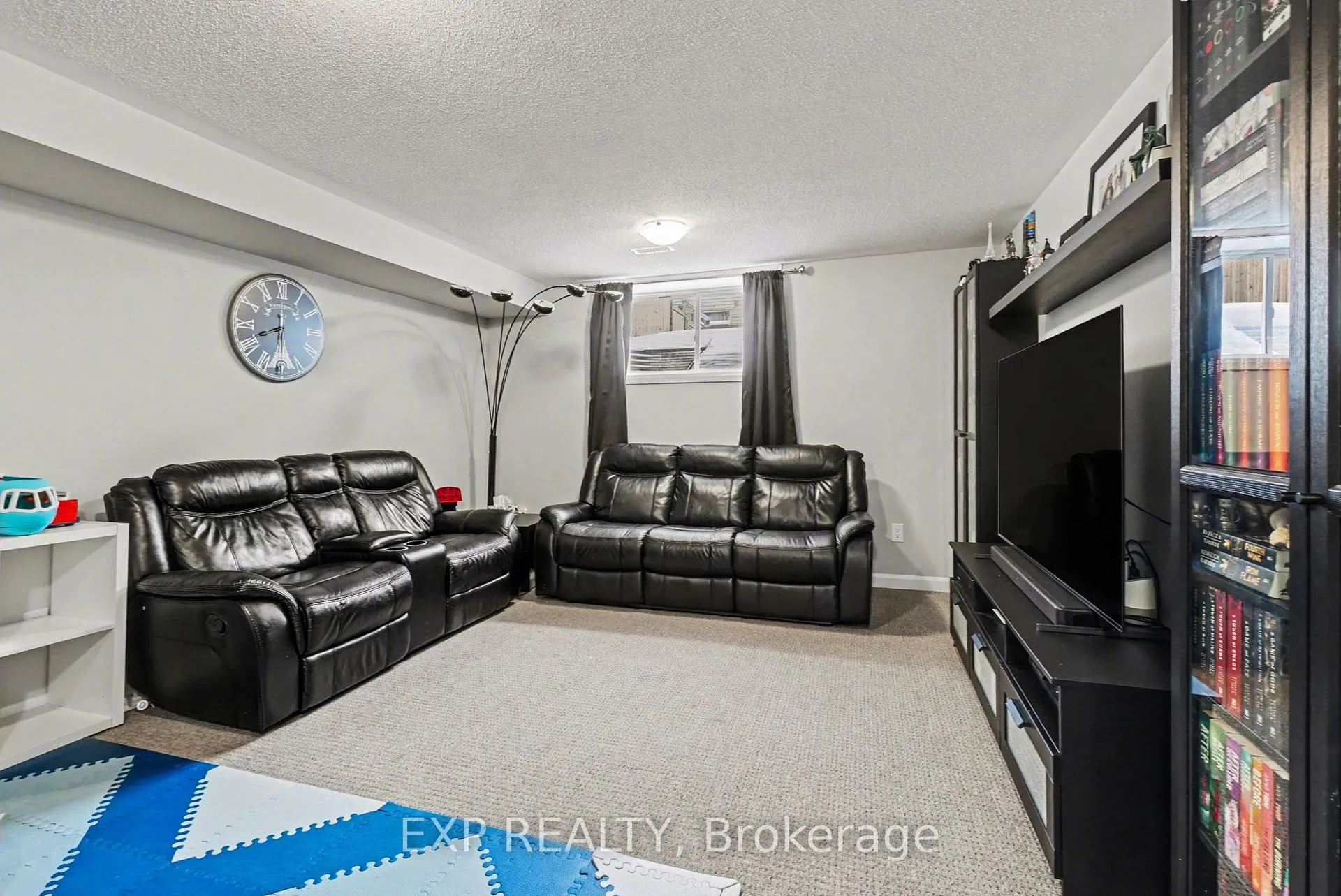 Photo 13 of 155 Gardenpost Terrace, Ottawa, Avalon West — HOMEH
