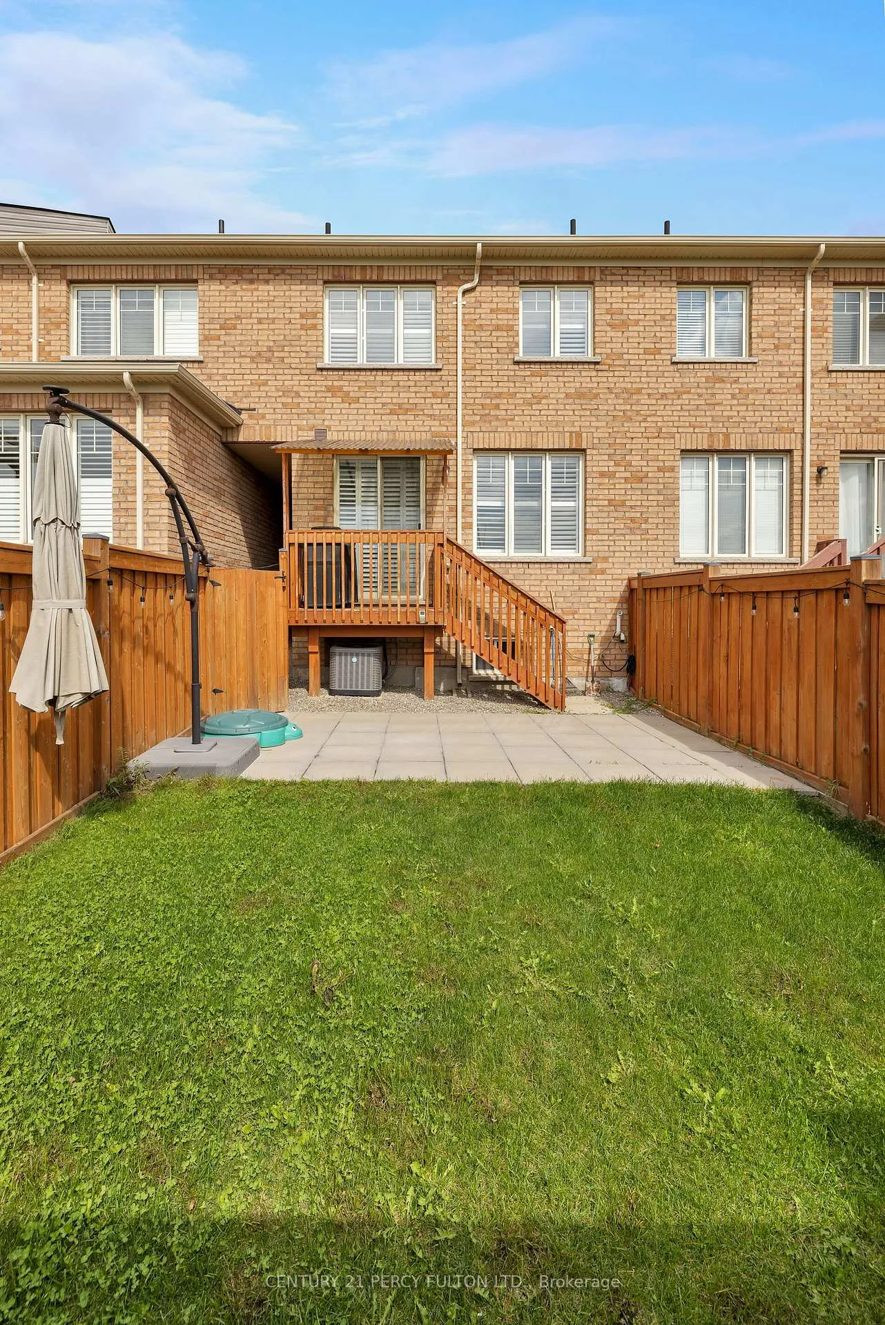 Photo 20 of 202 Sky Harbour Drive, Brampton, Bram West — HOMEH