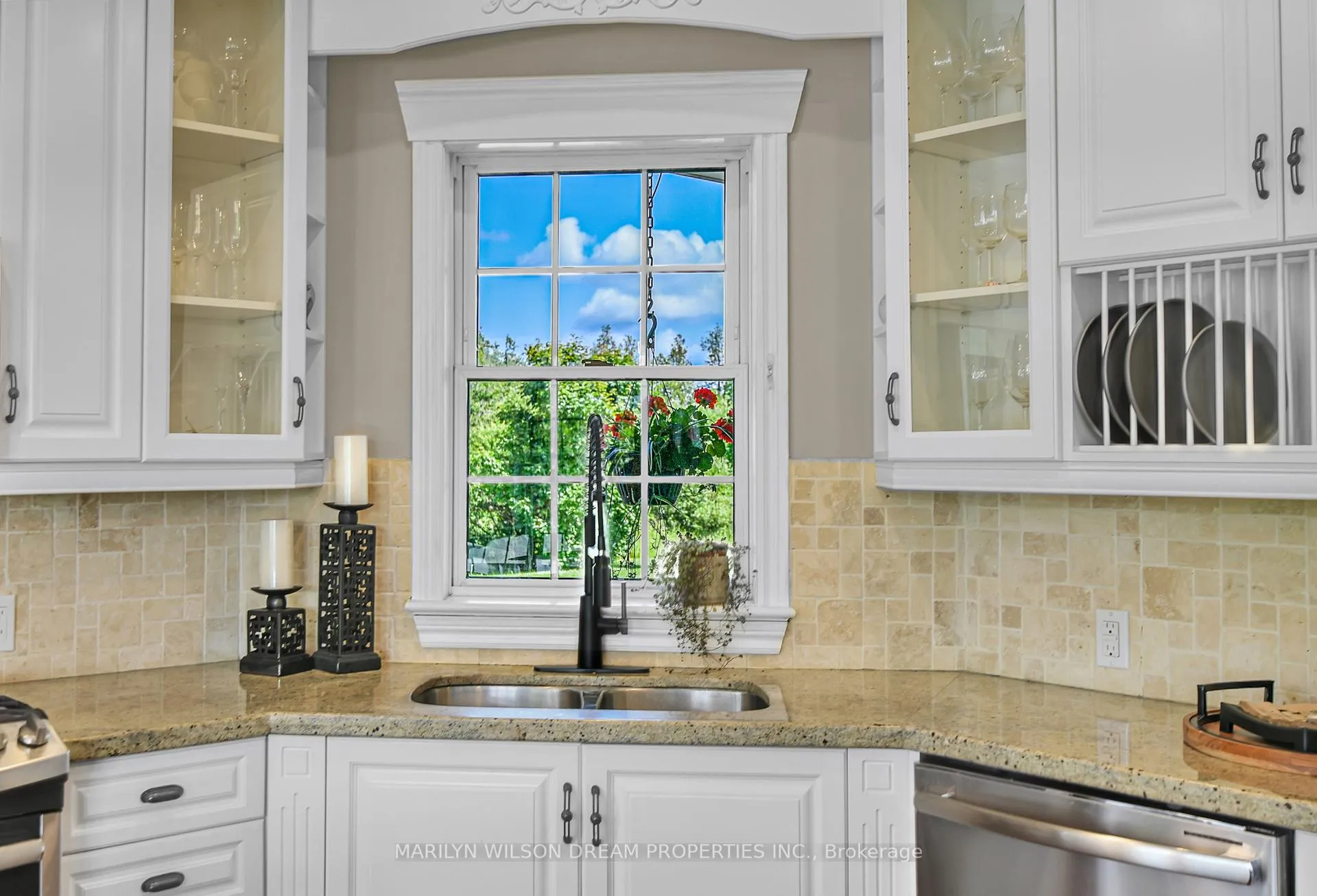 Photo 20 of 899 Oak Creek Road, Ottawa, Huntley Ward (South East) — HOMEH
