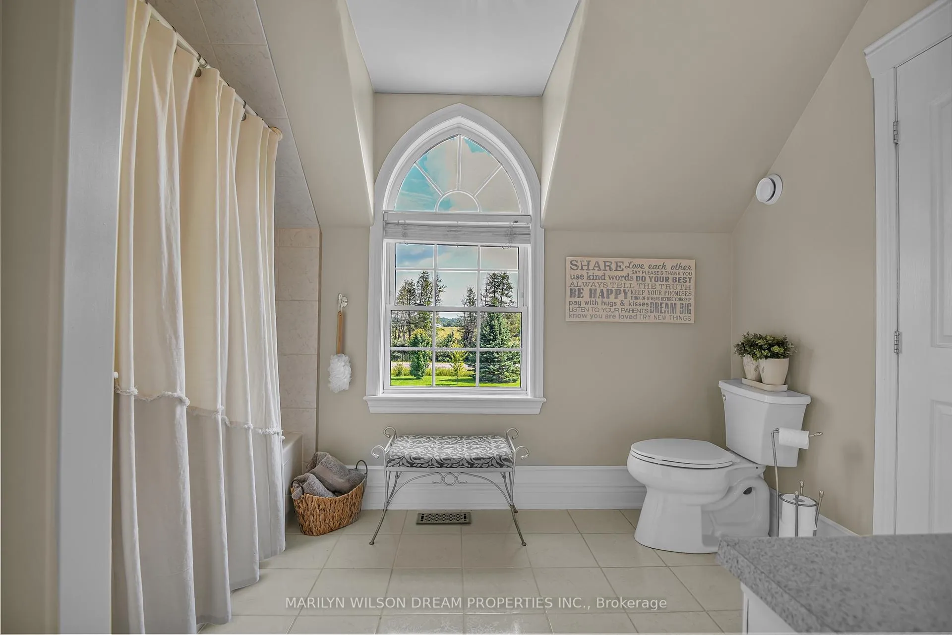 Photo 40 of 899 Oak Creek Road, Ottawa, Huntley Ward (South East) — HOMEH