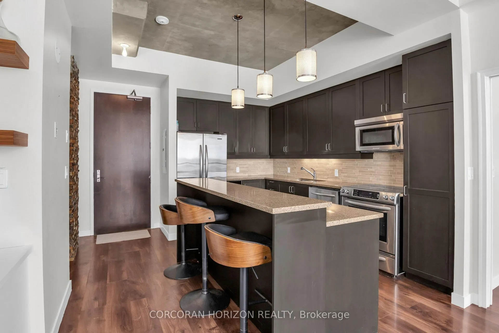 Photo 8 of Unit 803, 191 King Street S, Kitchener — HOMEH