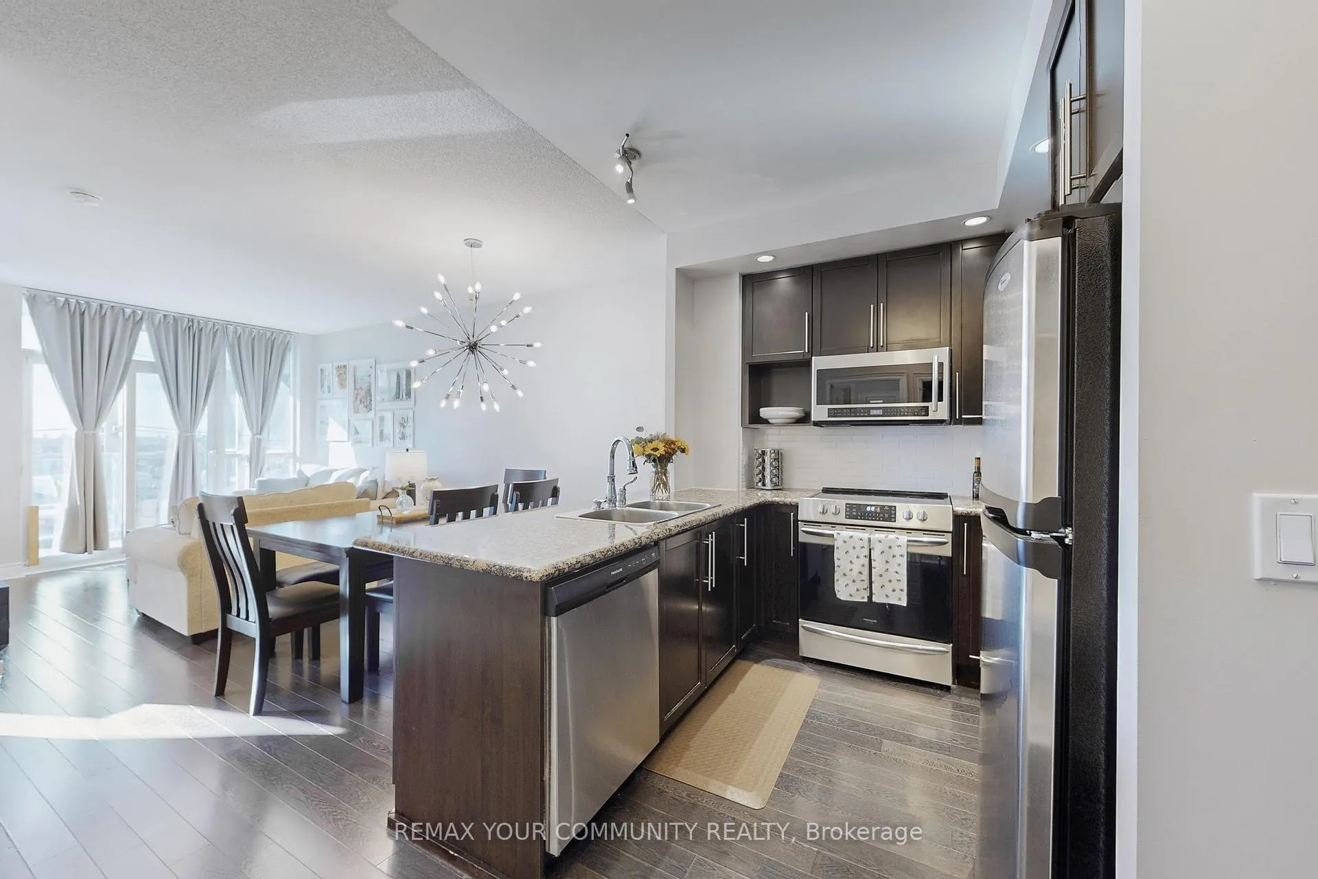 Photo 7 of Unit 962, 23 Cox Boulevard, Markham, Unionville — HOMEH