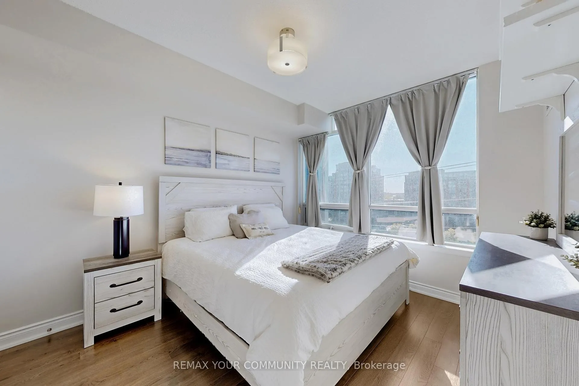 Photo 11 of Unit 962, 23 Cox Boulevard, Markham, Unionville — HOMEH