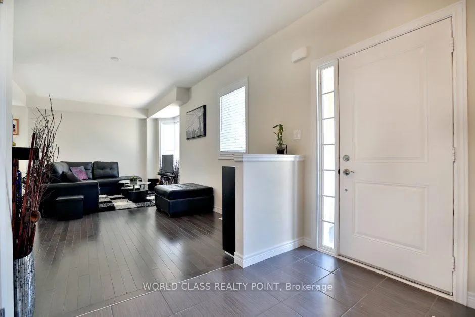 Photo 4 of Unit 38, 7 Lakelawn Road, Grimsby, Grimsby Beach — HOMEH