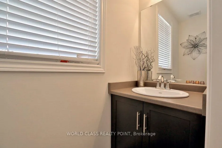 Photo 11 of Unit 38, 7 Lakelawn Road, Grimsby, Grimsby Beach — HOMEH