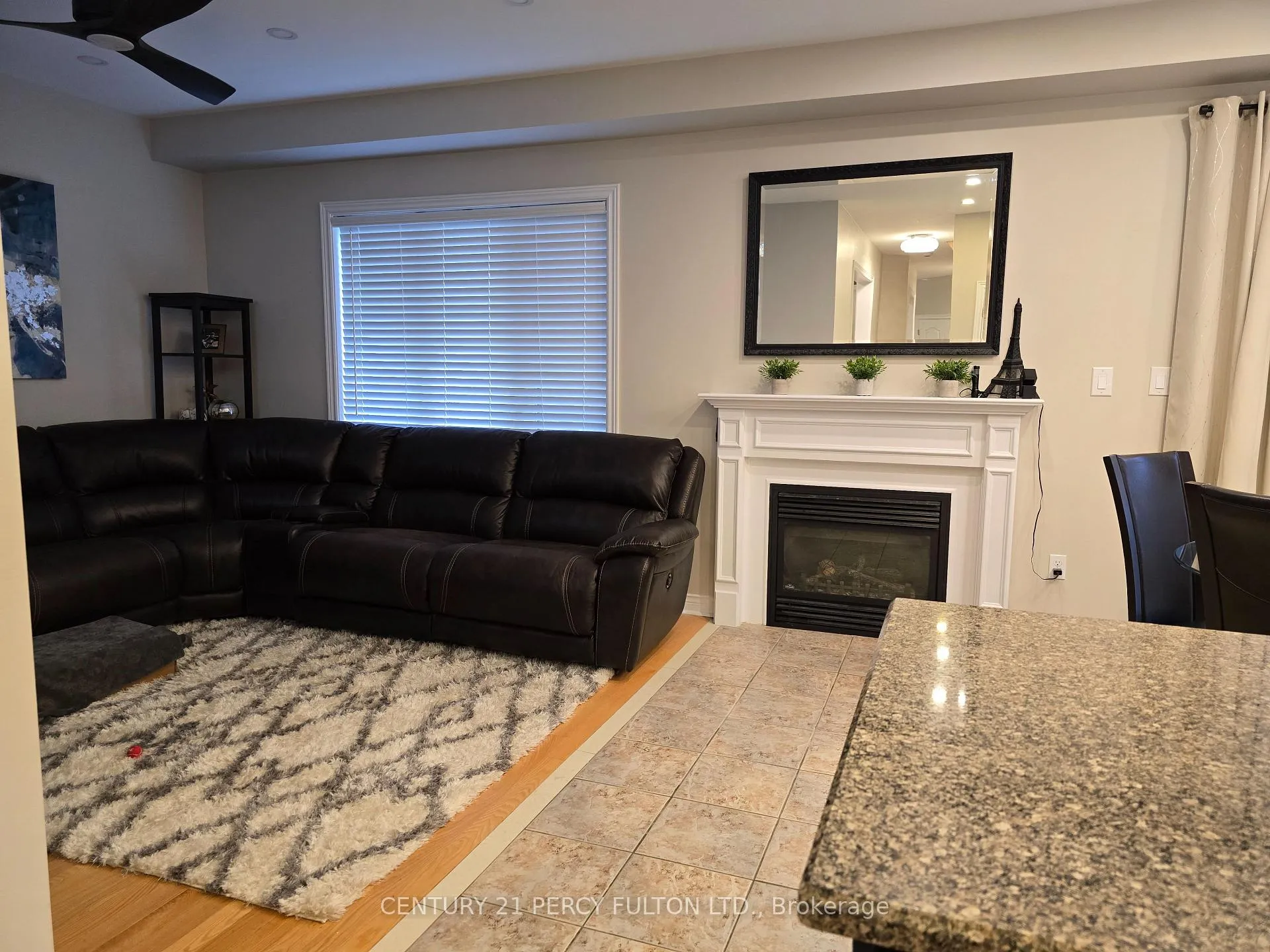 Photo 10 of 1979 Riverton Street, Oshawa, Taunton — HOMEH