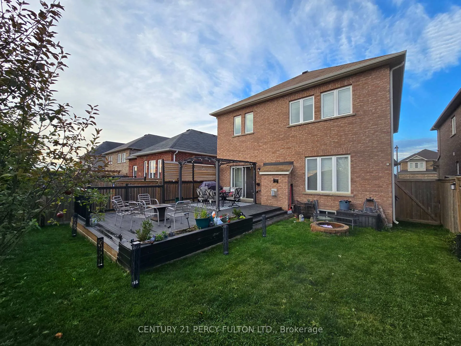 Photo 29 of 1979 Riverton Street, Oshawa, Taunton — HOMEH