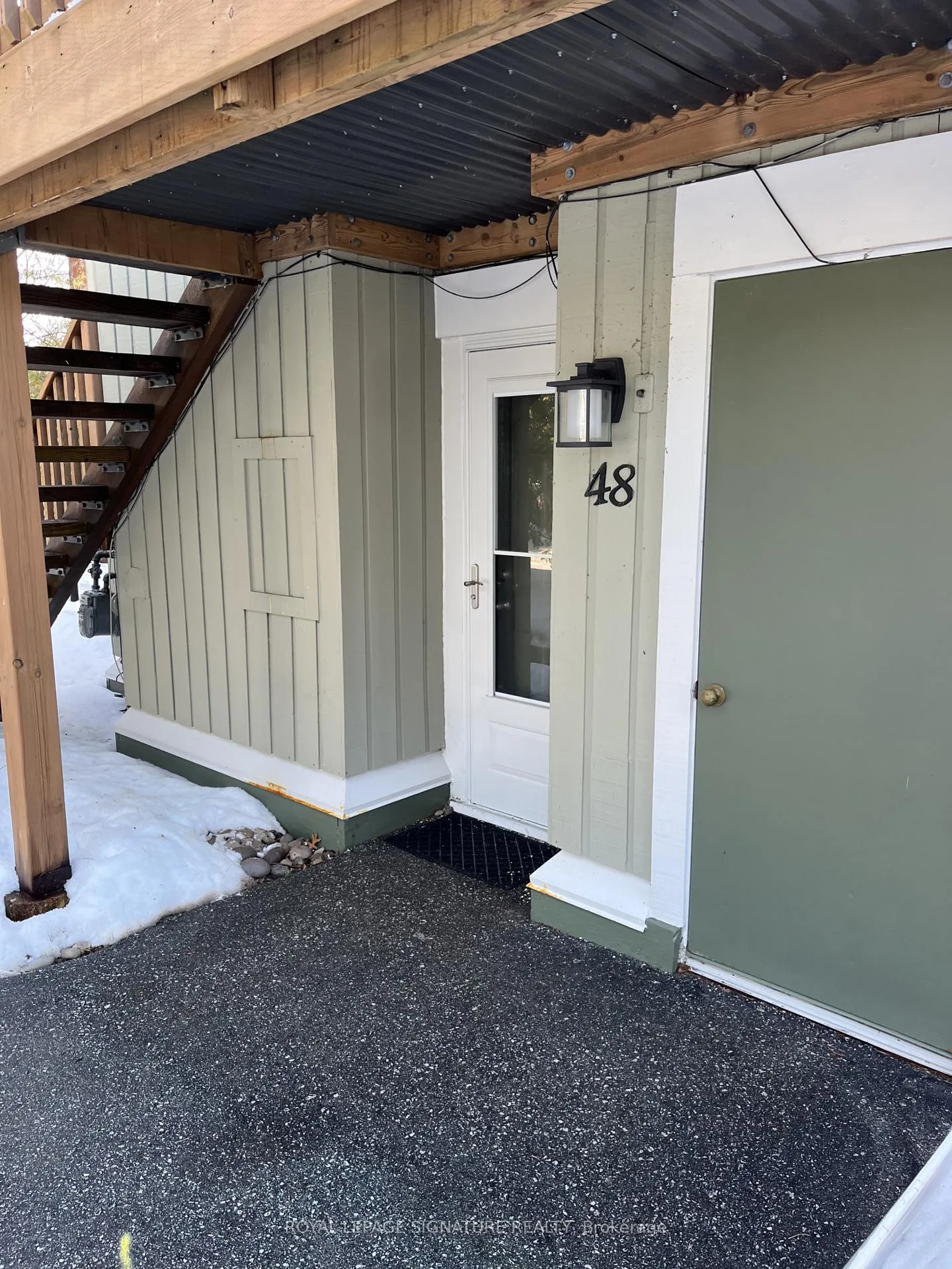 Front of Unit 48, 19 Dawson Drive