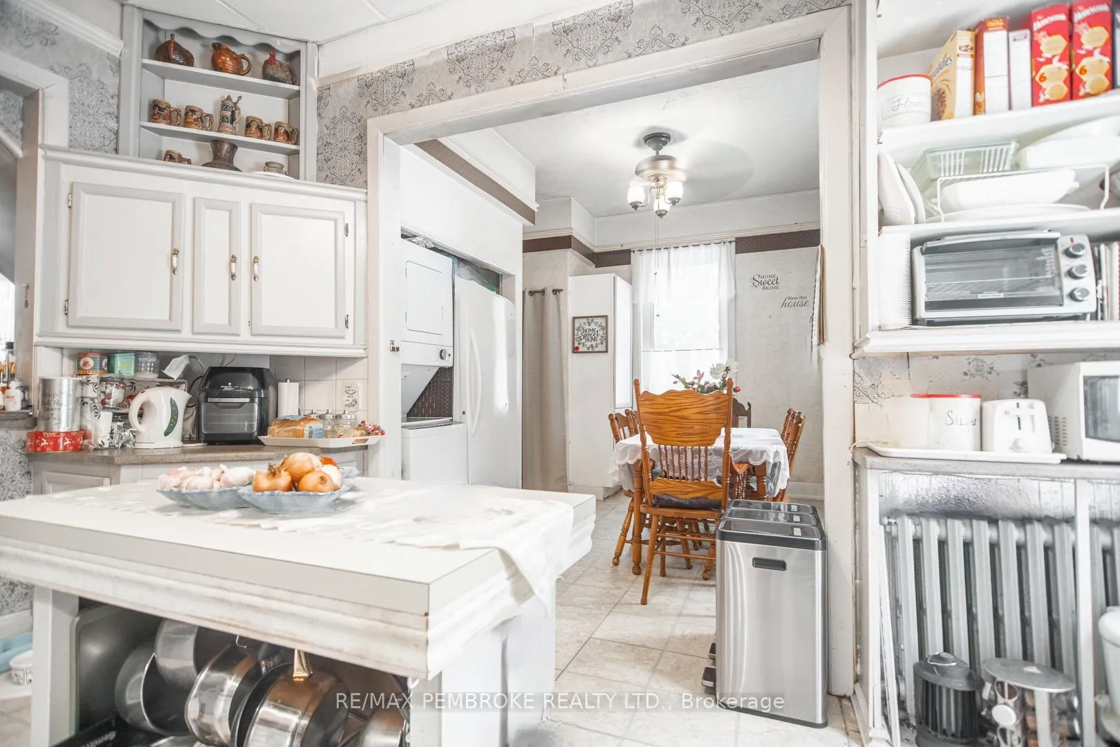 Photo 14 of 476 Airport Road, Petawawa — HOMEH