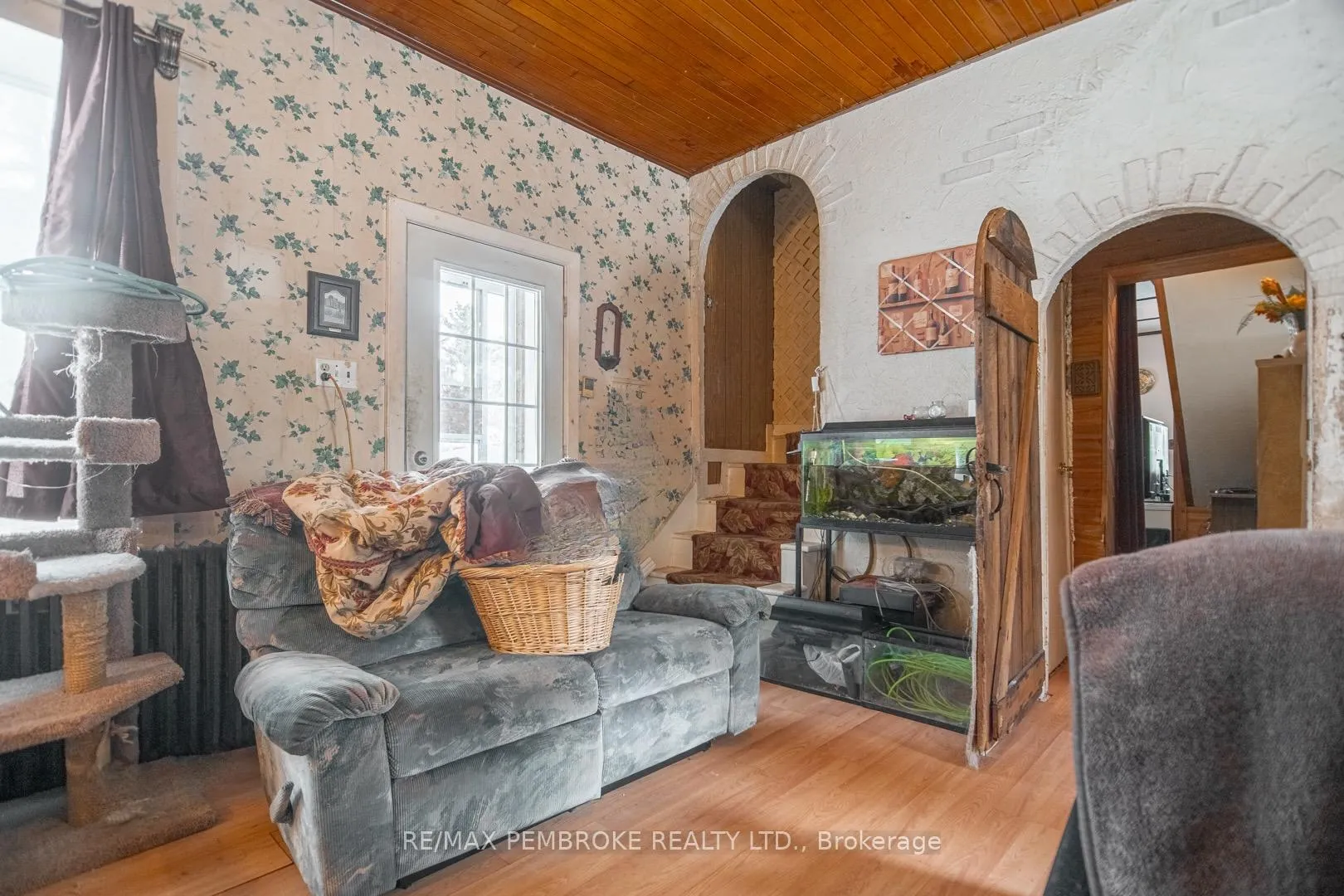 Photo 21 of 476 Airport Road, Petawawa — HOMEH