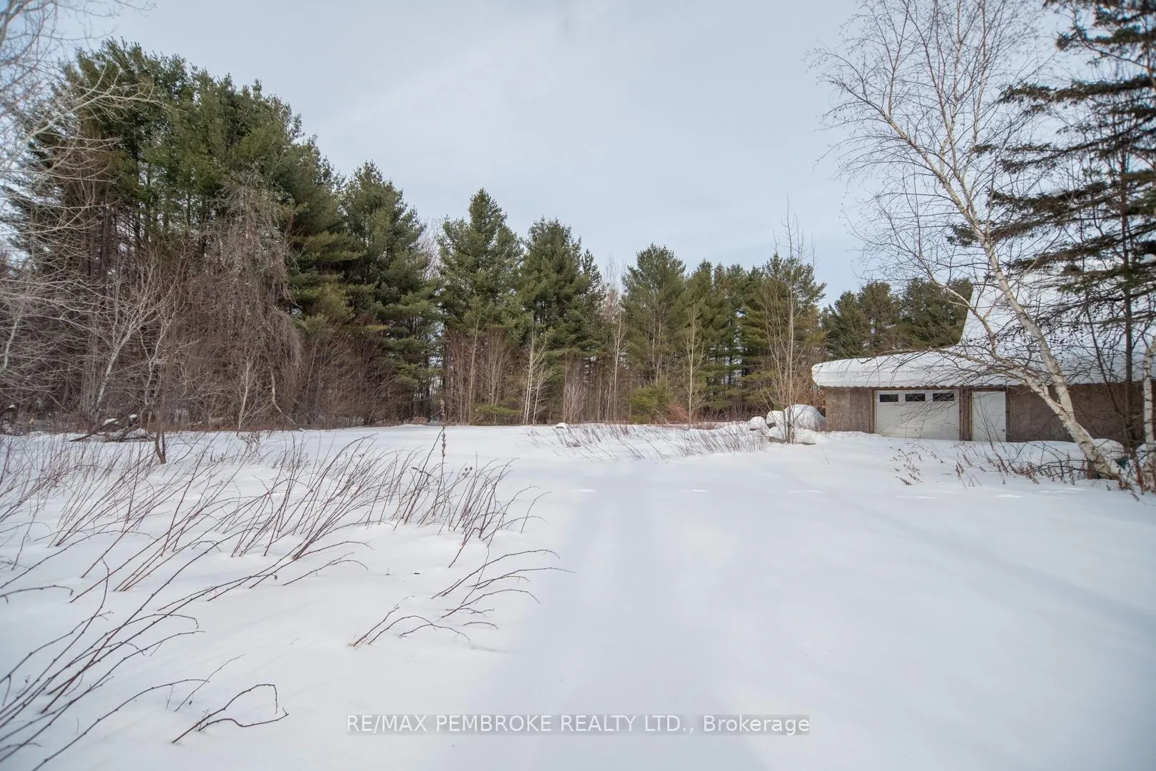 Photo 30 of 476 Airport Road, Petawawa — HOMEH