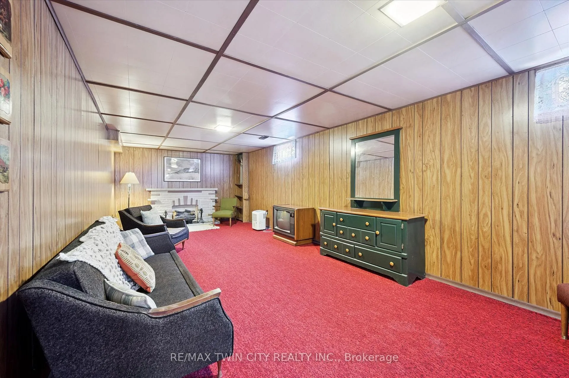 Photo 21 of 358 Southill Drive, Kitchener — HOMEH