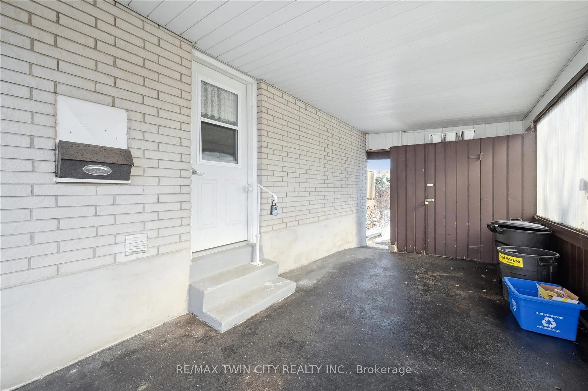 Photo 27 of 358 Southill Drive, Kitchener — HOMEH