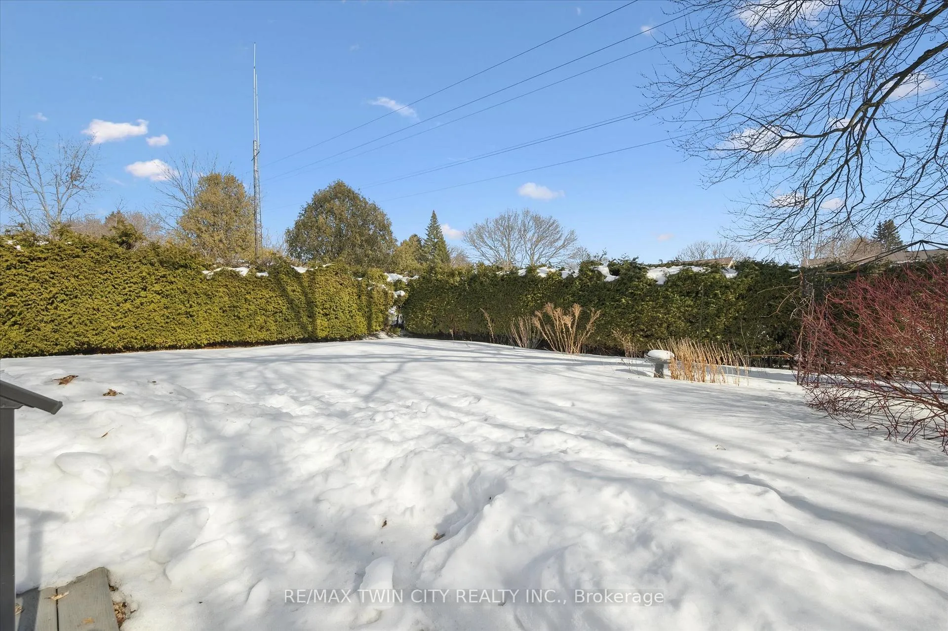 Photo 28 of 358 Southill Drive, Kitchener — HOMEH
