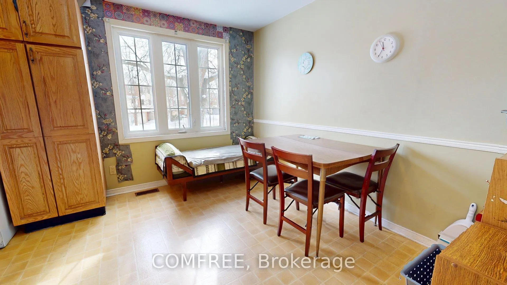 Photo 6 of 22 Arbordale Crescent, Ottawa, Centrepointe — HOMEH