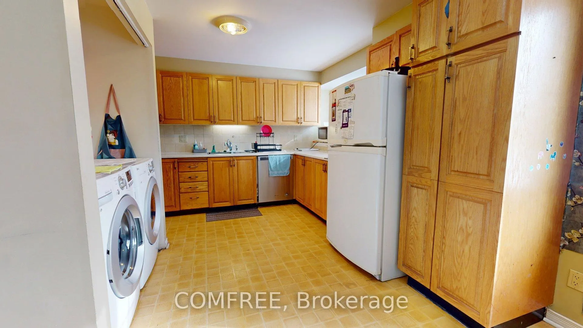 Photo 7 of 22 Arbordale Crescent, Ottawa, Centrepointe — HOMEH