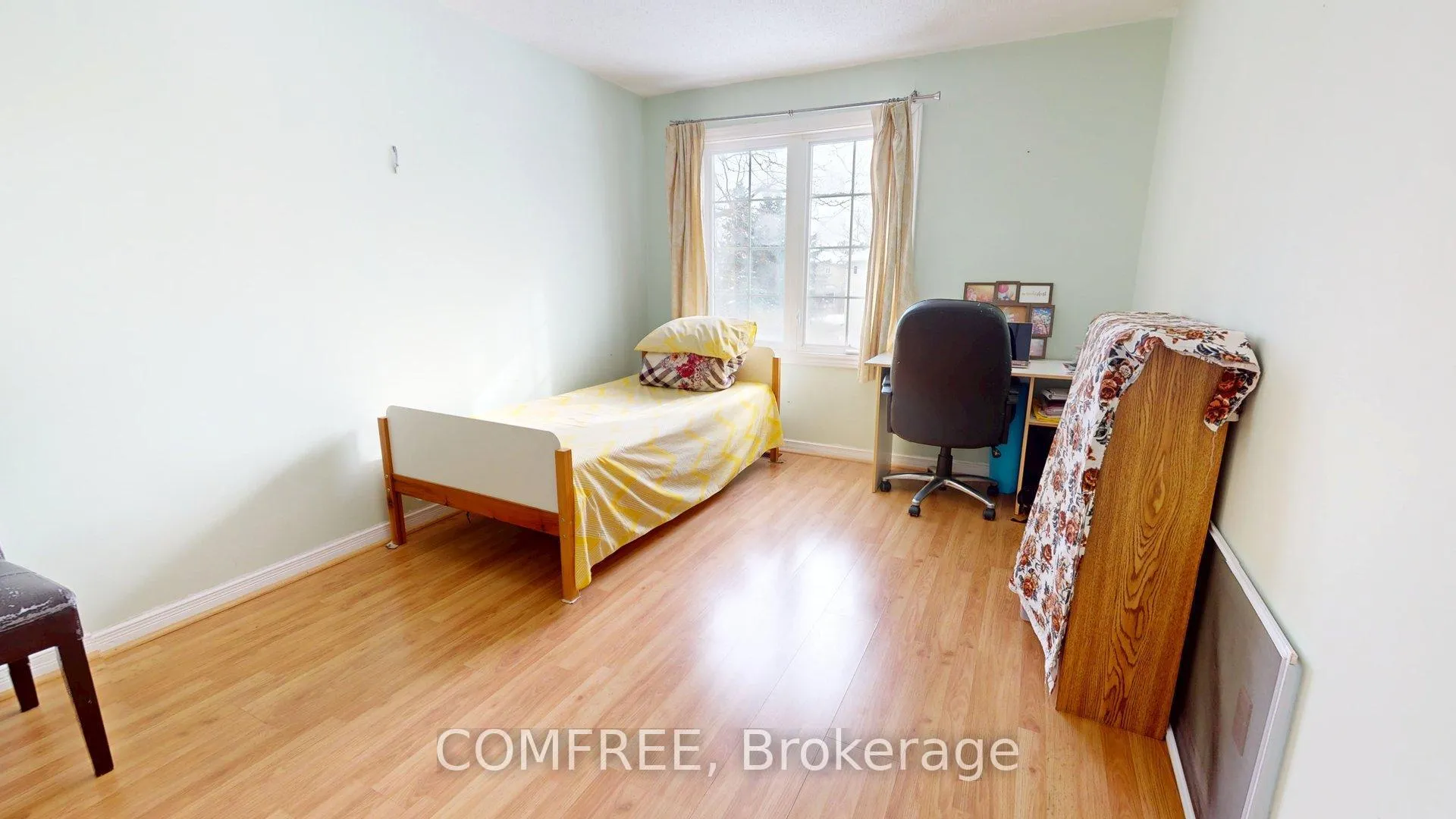 Photo 12 of 22 Arbordale Crescent, Ottawa, Centrepointe — HOMEH
