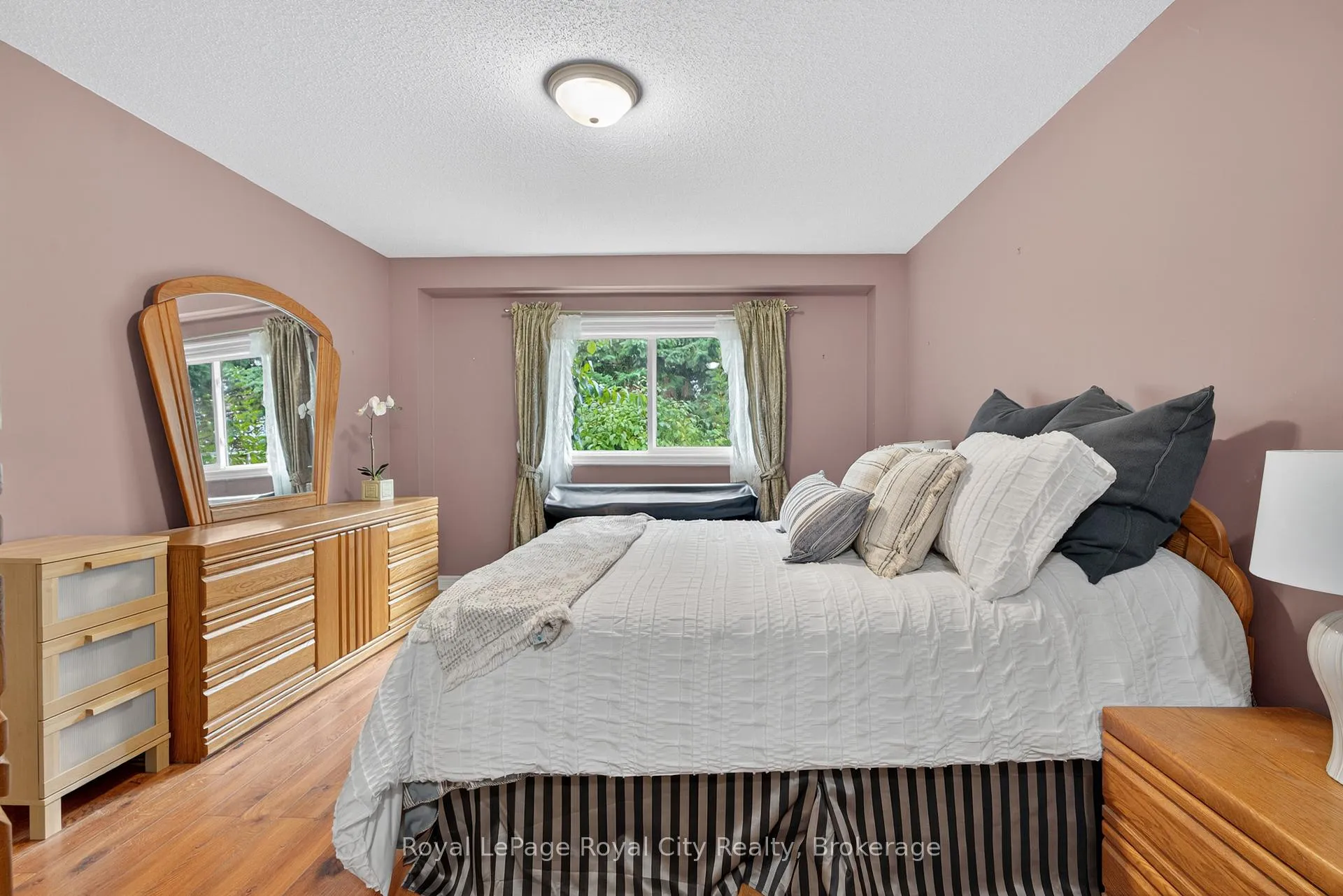 Photo 19 of 22 Thornton Street, Guelph, Grange Road — HOMEH