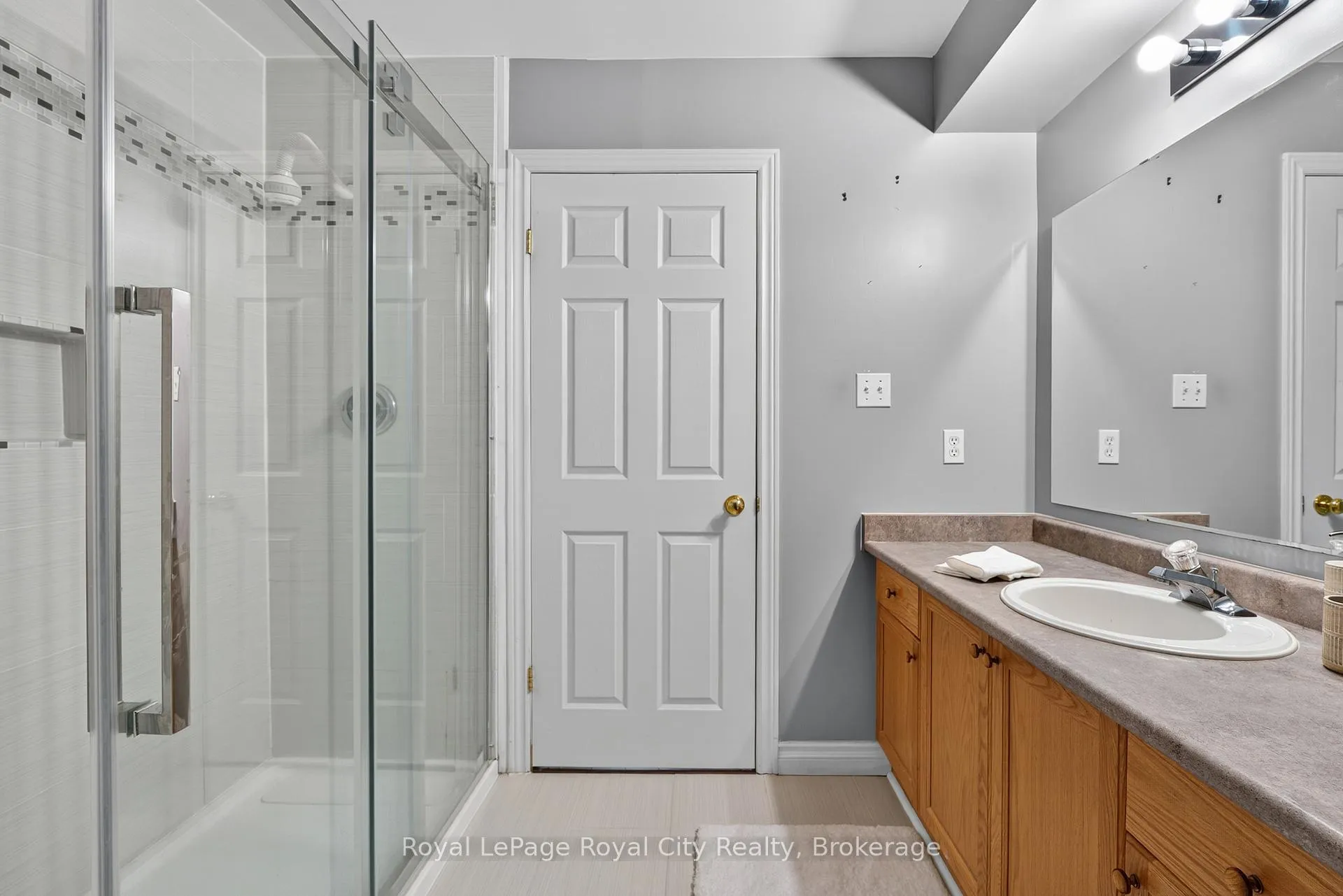 Photo 20 of 22 Thornton Street, Guelph, Grange Road — HOMEH