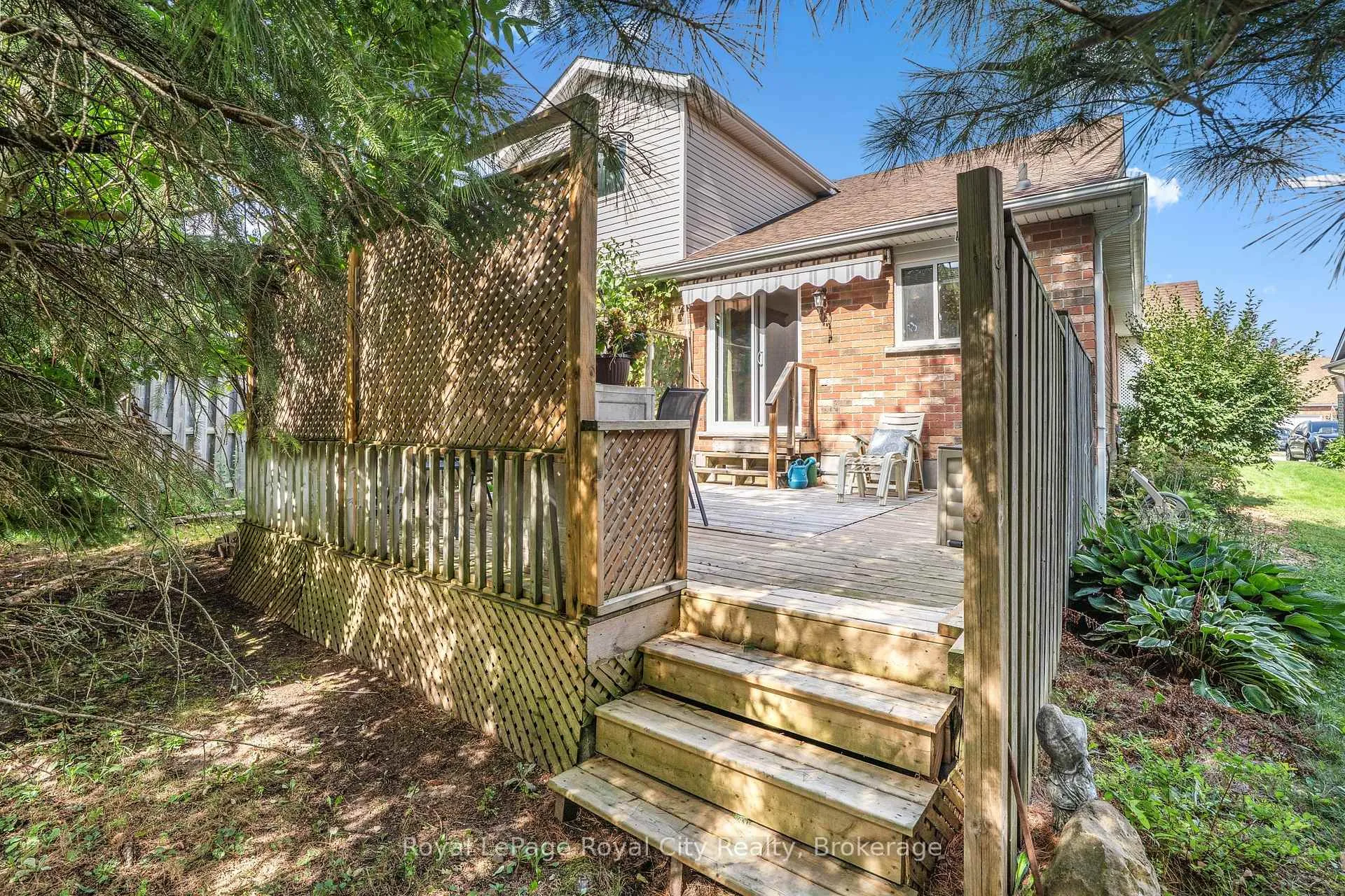 Photo 34 of 22 Thornton Street, Guelph, Grange Road — HOMEH
