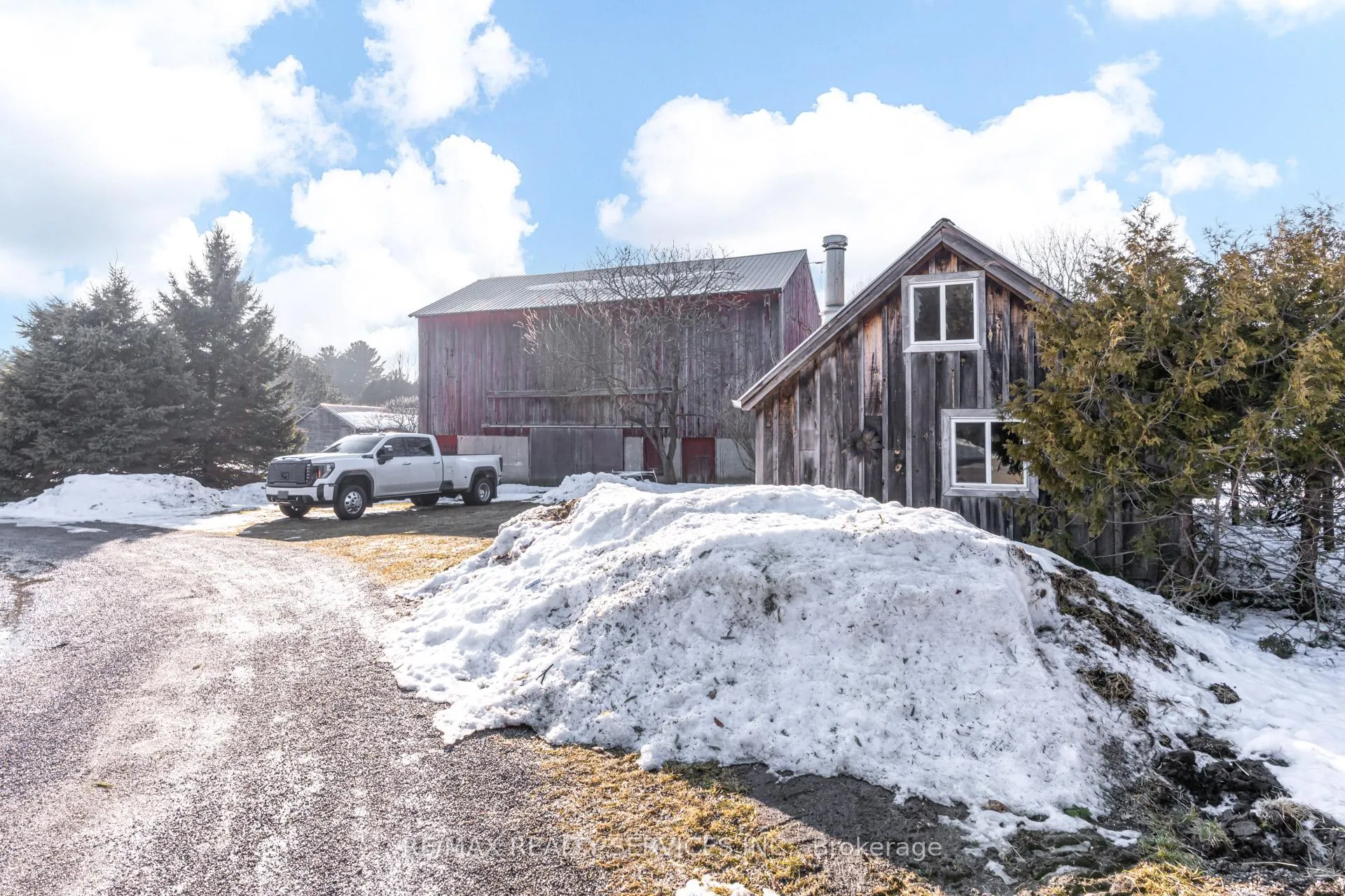 Photo 45 of 47746 Southdale Line, Central Elgin, Rural Central Elgin — HOMEH